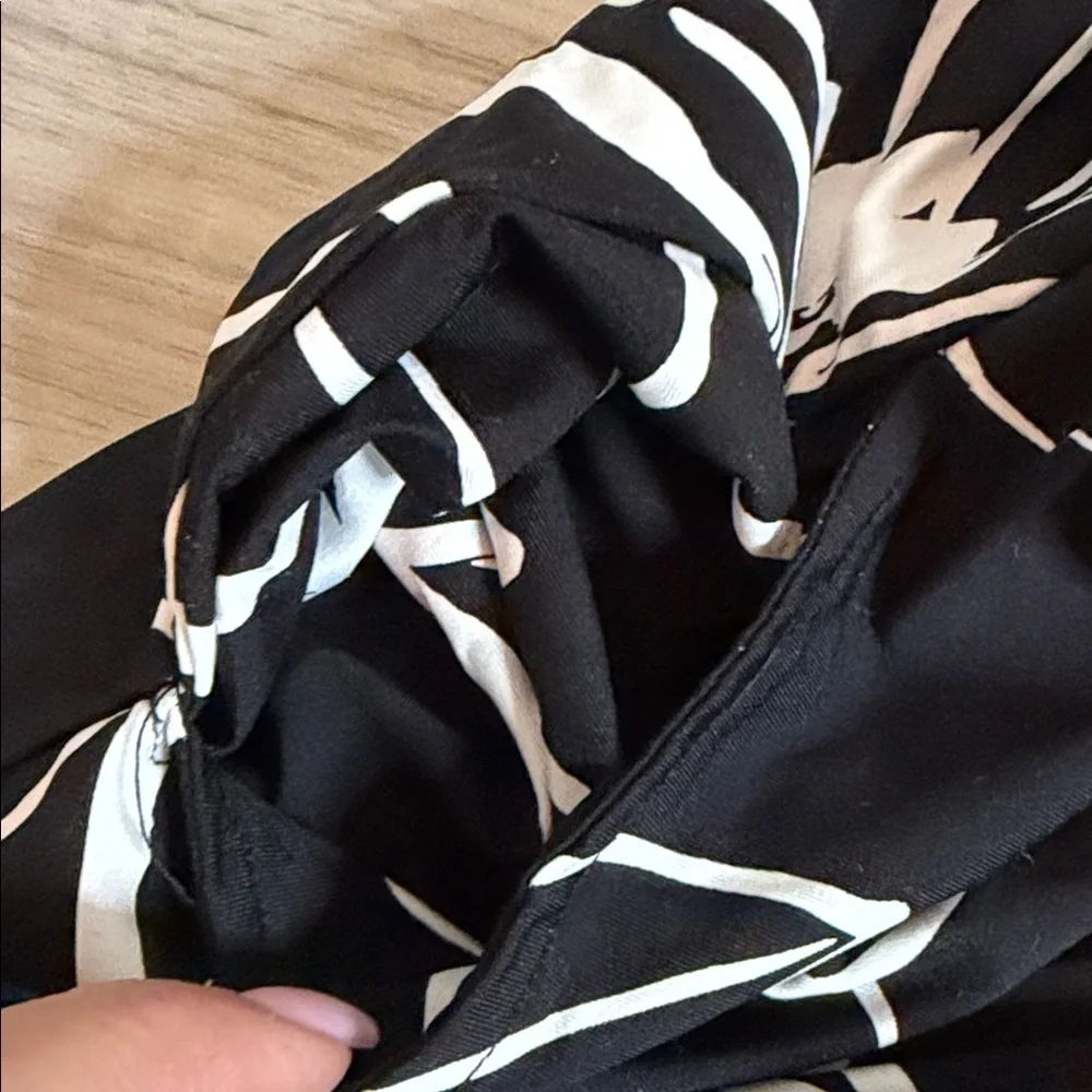 La Blanca Black and White Floral Wide-Leg Cover up pants